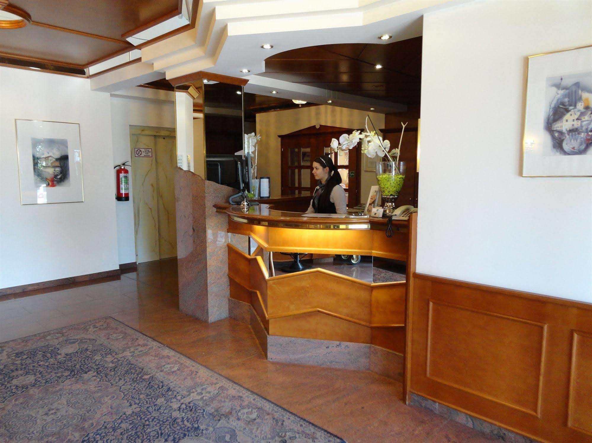 Komfort-Hotel Stockinger Ansfelden Extérieur photo